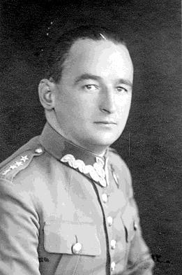 Kpt. naw. Edward Młynarski W czasie ostrzału zginął kpt.