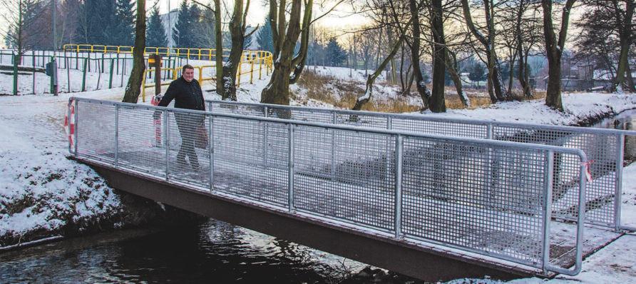 Przyznam szczerze, że trochę już przestałem słuchać tej dyskusji, bo przede wszystkim prawo tworzone jest w polskim parlamencie, a my tu po prostu przyjmiemy je do wiadomości.