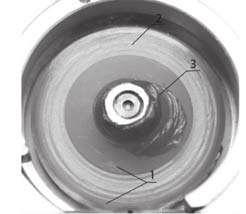 uszczelnienia o średnicy zewnętrznej ϕ = 130 mm i wypełnionego smarem wynosił Mt 0,13 Nm; wycieku wody nie stwierdzono w całym okresie badań.