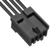 5.3 Podłączenie napędów i innych dysków Podłącz kabel Molex (Rys. 4), kabel SATA Power (Rys. 5) oraz kabel Floppy (Rys. 6) do odpowiednich urządzeń. Rys. 4: kabel Molex Rys. 5: kabel SATA Power Rys.