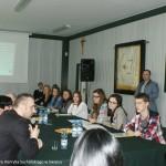W dyskusji wzięli udział uczniowie: Aleksandra Kopycińska (klasa III c), Majka Zimnawoda (klasa I d), Oliwia Linowska (klasa I d), Anna Baranowska (klasa I d), Tomasz
