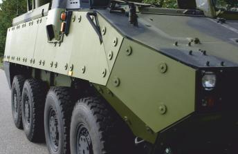 LEKKIE OPANCERZENIA, SYSTEMY OCHRONY PRZED WYBUCHEM LIGHTWEIGHT ARMOUR Lubawa S.A. koncentruje się na tworzeniu rozwiązań, które zapewniają ochronę mobilną i statyczną na lądzie oraz poprawiają bezpieczeństwo w powietrzu.