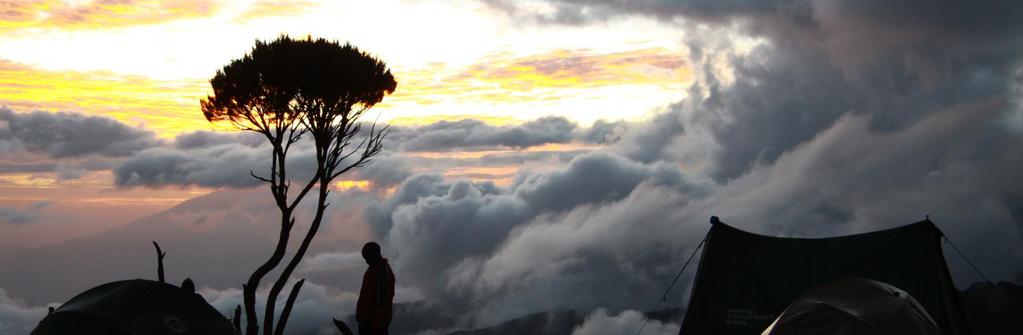D z i e ń 4 S H I R A C A M P ( 3 8 4 0 M N. P. M. ) - B A R R A N C O C A M P ( 3 9 5 0 M N. P. M. ) iach0yccc3ecy3<rh0nchsc30yc3huay3yhu UncjwNC3hChcGICcj3hGaER$aywhRj,yE,3hHqhiRs3a.