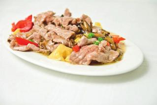 grzybami chińskimi 26,80 (bambus, grzyby chińskie, papryka, groszek