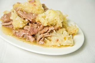 Loin of pork with bamboo shoots (bamboo shoots, leek, onion) 竹笋肉片 29B