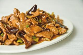 zielony) He czuen loin of pork (MUN mushrooms, pepper, cucumber) 合川肉