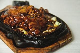 imbirowo-czosnkowym 28,80 Cod fillet in batter with ginger & garlic sauce 220 g 炸鱼 T5 Tie