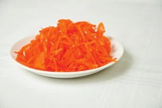 主食凉拌菜 DODATKI / SIDEDISHES 76 Surówka z kapusty 3,50 Cabbage