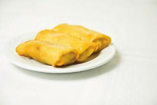 mushrooms, carrot, onion) 素春卷 03 Spring Rolls z nadzieniem mięsnym 6,80