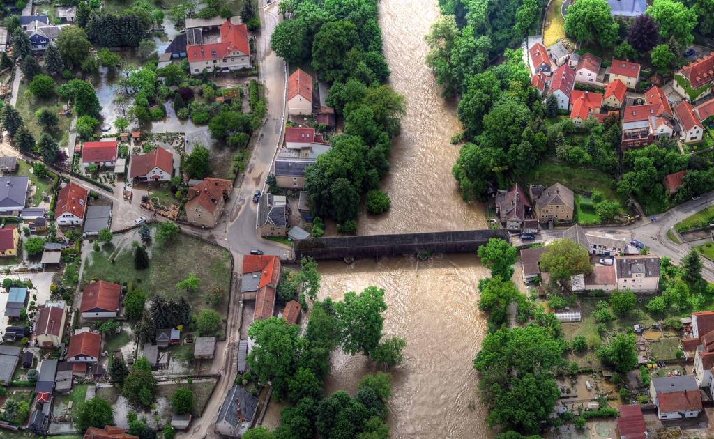 Oznacza to, że coraz większa ilość wody będzie nas zalewać w tym samym czasie. Zwiększy się zatem ilość tzw.