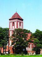 wykradziono wszystkie przedmioty liturgiczne i archiwum parafialne, w którym istniały księgi metrykalne od 1867 r. W 1942 roku zostały zrabowane dzwony.