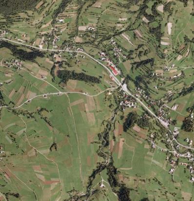 Podobszar rewitalizacji Lubomierz-Centrum obrys z uwzględnieniem działek oraz zdjęcie satelitarne obszaru Źródło: Urząd Gminy Mszana Dolna oraz System Informacji Przestrzennej Gminy Mszana Dolna