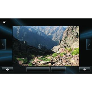 ODTWARZACZ ZDJĘĆ Dostęp do zdjęć W menu Multimedia, nacisnąć Zdjęcia, a następnie wybrać podłączone źródło danych (karta SD, USB itp.), by uzyskać dostęp do zdjęć.