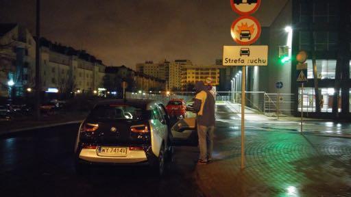 Miejska infrastruktura do ładowania pojazdów  "