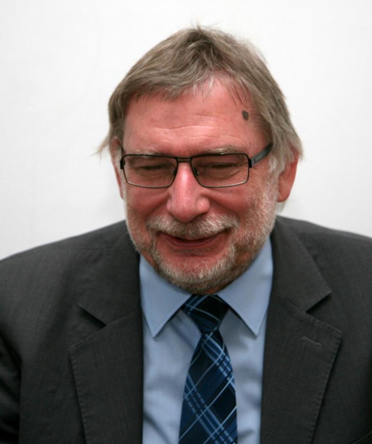 Prezydium Zarządu Stowarzyszenia jest trzech geodetów, którzy prowadzą własne firmy i im