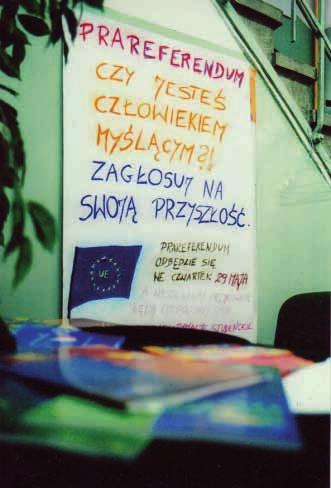 Luty 2004 rozpoczęcie realizacji grantu Start do kariery, przyznanego przez Ministerstwo Pracy i Polityki Społecznej W ramach grantu Biuro Karier i Pośrednictwa Pracy przy współudziale Centrum