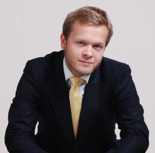 Tomasz Antoszek Prawnik, psycholog, mediator cywilny i gospodarczy (Dom Mediacyjny CAM Poznań), adiunkt na UAM w Poznaniu,