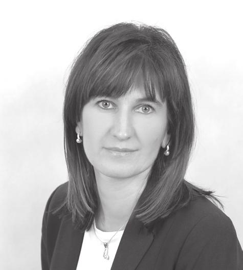 Słowo Przewodniczącej Okręgowej Rady Pielęgniarek i Położnych w Krośnie Szanowne Koleżanki i Koledzy, Za nami kolejny okres wakacyjny, który dla wielu był okazją do wytchnienia od codziennej i bardzo