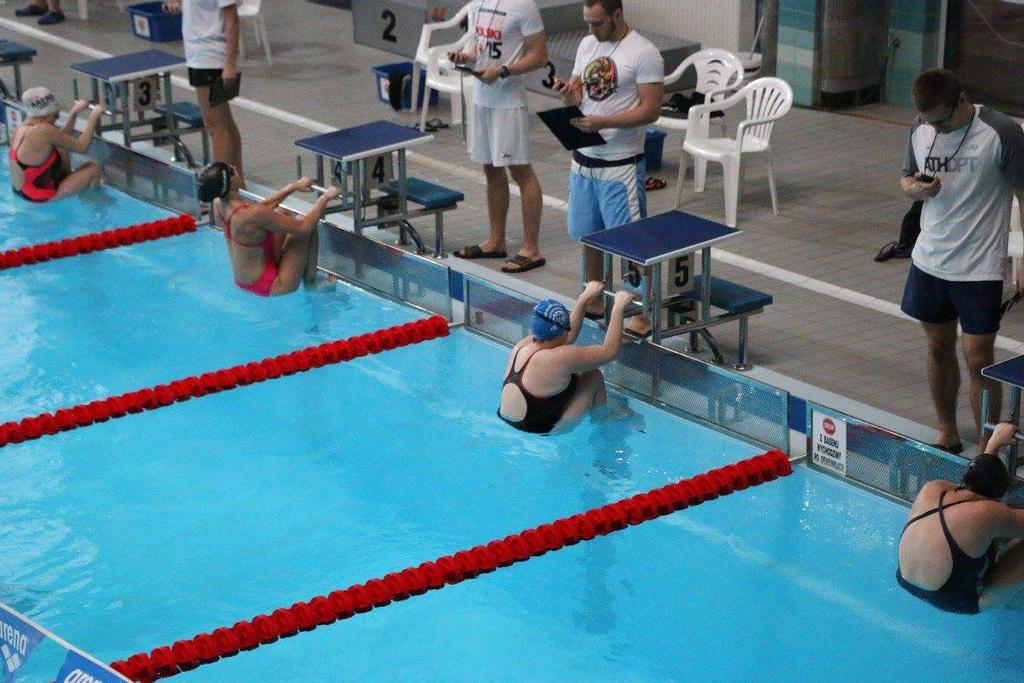 Laufer zajęła 2 miejsce na dystansie 100 m stylem