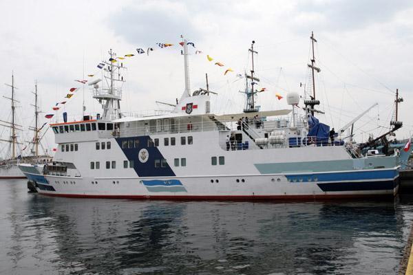 Obchody 10. rocznicy podniesienia bandery na statku szkoleniowym Horyzont II 29 kwietnia 2010r. miały miejsce obchody 10.