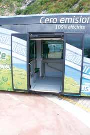 Swoją stylistyką autobus nawiązuje do niskowejściowego autobusu i3, który został wprowadzony do produkcji w 2012 roku.