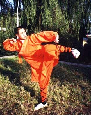 5 Mnich Jue Yuan, oprócz tego, że przyczynienił się do powstania formy Pięciu Zwierząt, stworzył także kodeks postępowania obowiązujący shaolińskich mnichów praktykujących Shaolin kung fu.