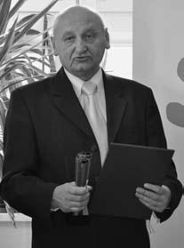 Z prac Rady Nadzorczej PKP S.A. Na grudniowym (18.12.2013 r.) posiedzeniu Rada Nadzorcza PKP S.A. wysłuchała informacji Zarządu Spółki na temat sytuacji finansowej spółek Grupy PKP i prognoz wyników rocznych.