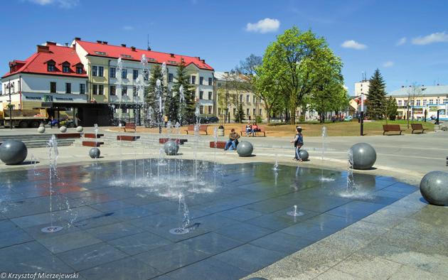 Fot: Krzysztof Mierzejewski Vasara 2014 Suvalkuose ir Suvalkijoje Giedri Suvalkai Pogodne Suwałki Poledynmečio kraštovaizdyje, tarp ežerų-akučių, kalvų ir miškų randasi Suvalkai.