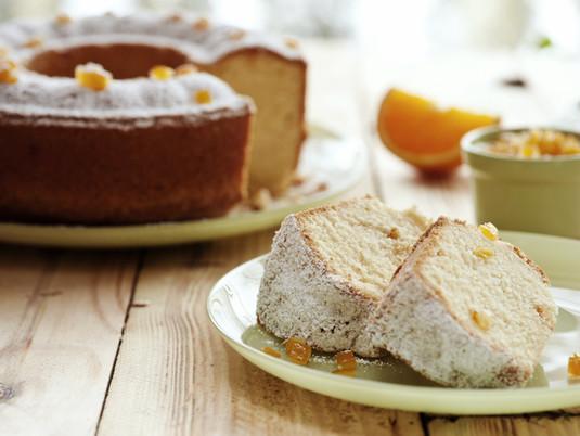 Babka pomarańczowa 60 minut Łatwe Kostka do pieczenia Kasia - 200 gramów jajka - 4 sztuki cukier - 1 szklanka mąka pszenna - 1.5 szklanek mąka ziemniaczana - 0.