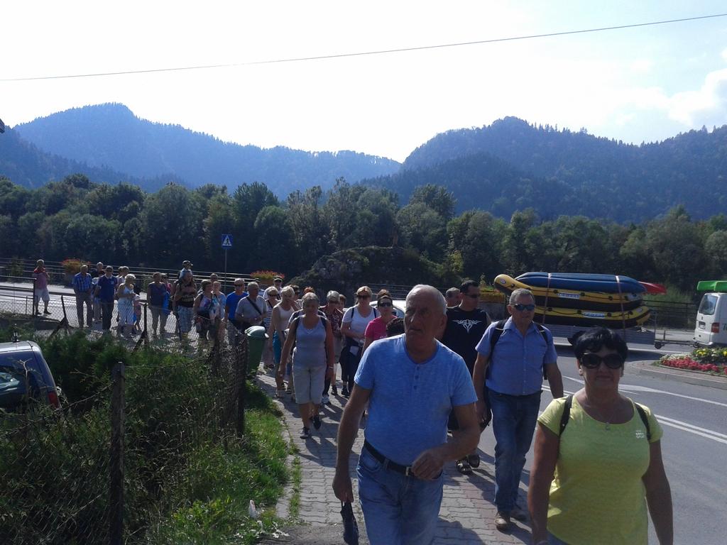 WRZESIEŃ Wycieczka w Pieniny na Spływ Dunajcem.