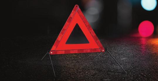 Z kolei płyn do czyszczenia obręczy kół, opracowany z myślą o obręczach ze stopu lekkiego, działa podwójnie: odtłuszcza oraz ułatwia usunięcie brudu i osadu z klocków hamulcowych.