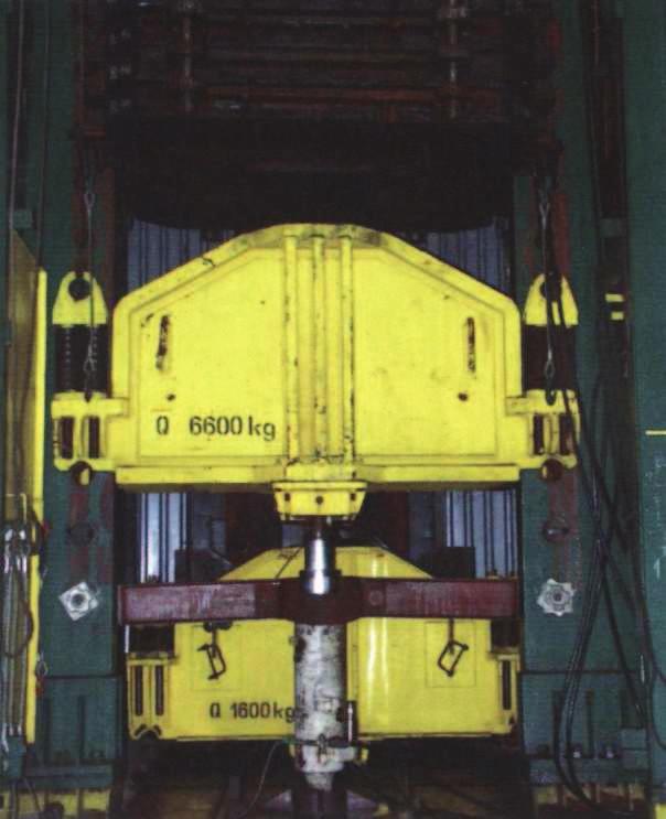 (Biliski, Kostyk, Prusek 1997); in addition with the entire roof support are checked: the minimum of liquid PT for a minimum operating range of the roof support, self arousing of the hydraulic