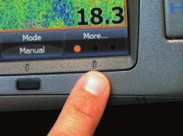 GPS Chartplotter Piękno plotera map sięga poza głębokość ekranu.