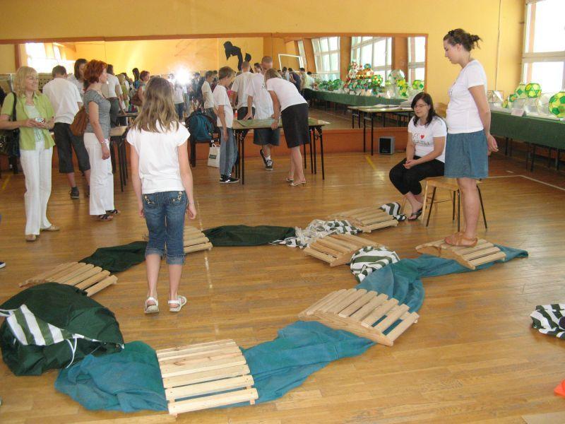Ze względu na bardzo duże zainteresowanie spędzeniem Dnia Dziecka z matematyką przygotowany został specjalny harmonogram udziału grup w wydarzeniu.