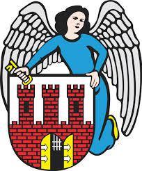 Na terenie siłowni umieścić tablicę informacyjną regulamin korzystania z siłowni, wykonaną w trwałej technologii jak dla tablic zewnętrznych zawierającą logo miasta Torunia o wymiarach 20*20 cm. 3.