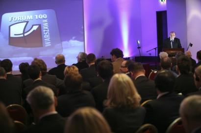 FORUM 100 Ponad 140 przedstawicieli kadry zarządzającej przemysłu spożywczego, organizacji branżowych, instytucji rządowych, naukowców wzięło udział w Forum 100 - pierwszym tego typu spotkaniu