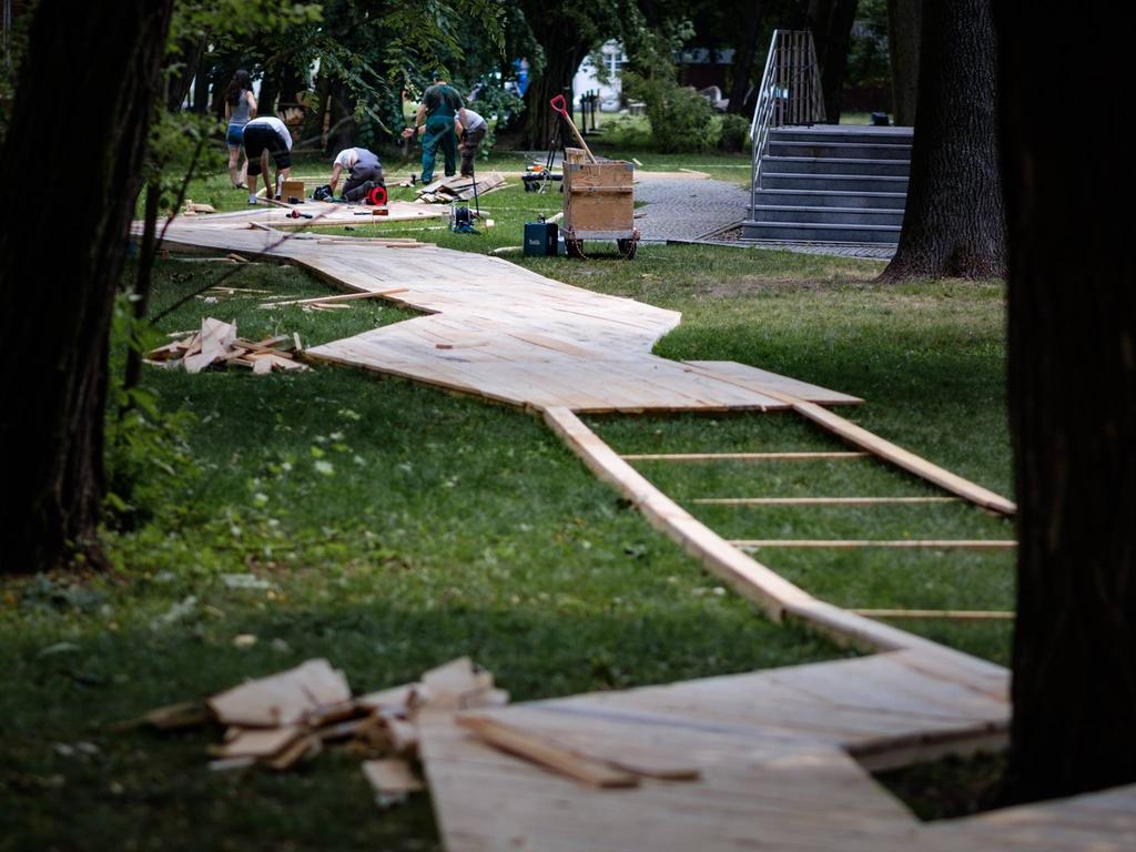 działania kwiecień-czerwiec prototypowanie lipiec-wrzesień analiza Wspólna praca użytkowników i przedstawicieli biur centralnych nad tworzeniem spójnego planu rozwoju Kampusu, włączenie użytkowników
