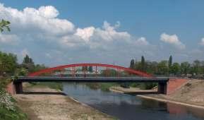 BUDOWA MOSTU CYBIŃSKIEGO KŁADKA DLA PIESZYCH IMIENIEM BISKUPA JORDANA Grzegorz FREJ*, Arkadiusz MADAJ**, Jan MALORDY* *) GF-MOSTY, Piekary Śląskie **) Politechnika Poznańska 1.