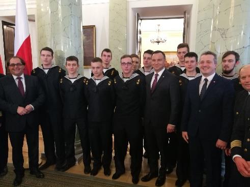POROZUMIENIE AGN DELEGACJE SZKÓŁ NA UROCZYSTOŚCI W PAŁACU PREZYDENCKIM W dniu 6 marca 2017r. delegacje Zespołu Szkół Żeglugi Śródlądowej im.
