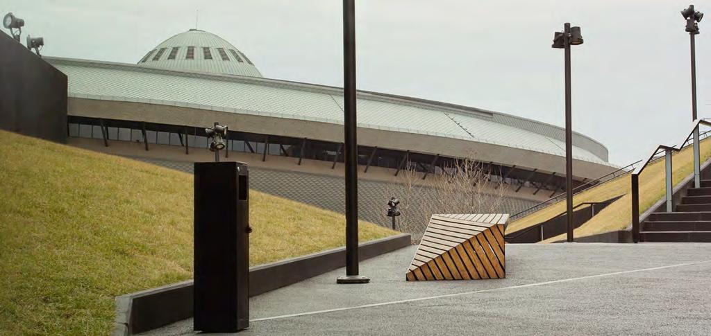 Facts and figures Spodek Together with its additional usable areas, the Spodek Arena is an organic and complementary building complex that covers nearly 7 hectares.