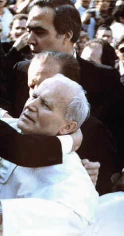 Bułgarzy dziękują w niej za przeprowadzone akcje. Można zadać pytanie, na czym polegały te działania, np.