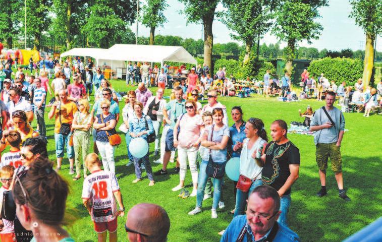 W Ka te go - rii U -11 Pierw sze miej sce dru ży - na Sol maz Aca de mii, miej sce dru gie dla New Po lo nia An twer - pia II, a na miej scu trze cim upla so wa ła się dru ży na Po lo nii Bruk se la.