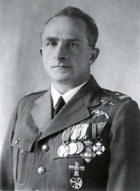 LEOPOLD PAMUŁA 1898 1940 Fot. ze zbiorów Muzeum Sportu i Turystyki w Warszawie Urodził się w Buczaczu na Podolu. Po zdaniu matury w 1916 r. został wcielony do armii austriackiej.