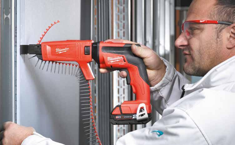 AUTO-START UNIWERSALNE ROZWIĄZANIE KOMPATYBILNE Z AKCESORIAMI 6 i 8 MM Bezszczotkowy