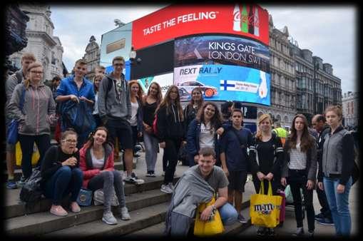 BYŁ PICCADILLY CIRCUS I