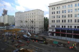 Jednoczesne pomiary dla wielu niezależnych deformacji Bartosiewicza Szkolna Zapadlisko przy ul. Szkolnej powstałe w trakcie budowy II lini metra CN Kopernik Stadion Narodowy Skarpa ul.