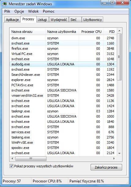 i sieci komputerowe Szymon Wilk Domyślne procesy systemowe 6 1. Menadżer zadań uruchomienie: Ctrl+Shift+Esc 2. Domyślne procesy systemowe csrss.exe podsystem klient/serwer (ang.