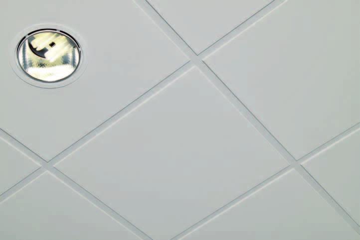 Zalety mechaniczne jakość Made in Germany duża sztywność dzięki podłużnemu przetłoczeniu blach środnika (Stitching) oraz wzmocnieniu środnika profila (Ribbing) stabilne łączenia profili głównych i