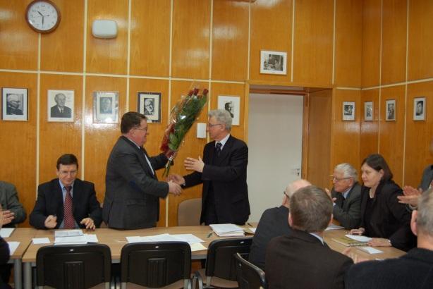 Biuletyn 1/2012 1. Posiedzenie Rady Naukowej 2. Sesja sprawozdawcza 3. Wykład Profesora M. Mąkoszy 4. Biopol na EXPOCHEM 5. Akcja protestacyjna 6.