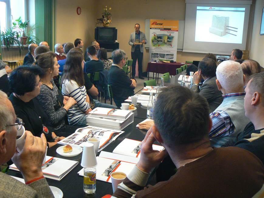 13 14 Natomiast 10 grudnia przeprowadzono seminarium firmy HENKEL Polska Sp.